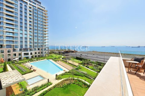 2+1 Apartment en Istanbul, Turkey No. 14417 1