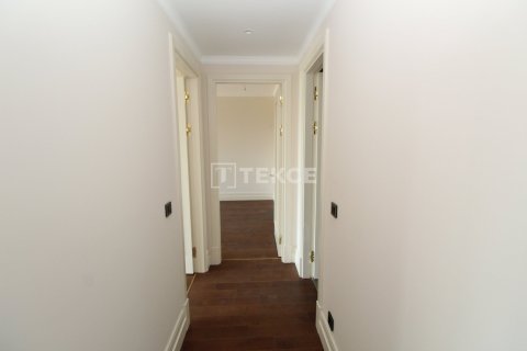 2+1 Apartment in Istanbul, Turkey No. 14417 12