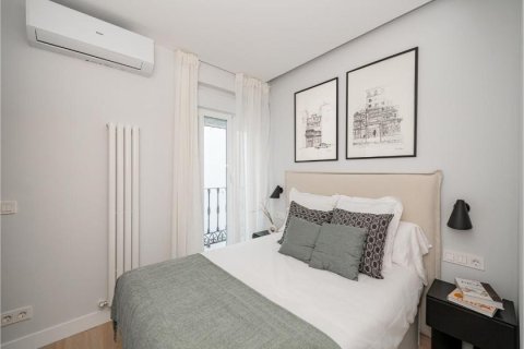 3 dormitorios Apartment en Madrid, Spain No. 27633 16