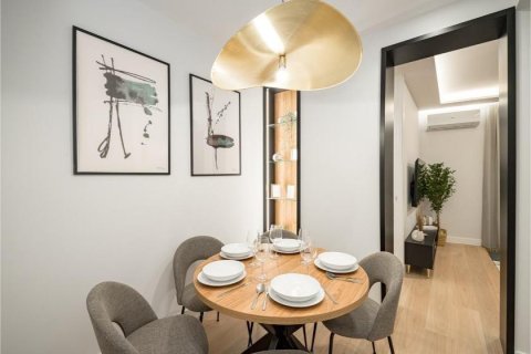 3 dormitorios Apartment en Madrid, Spain No. 27633 15