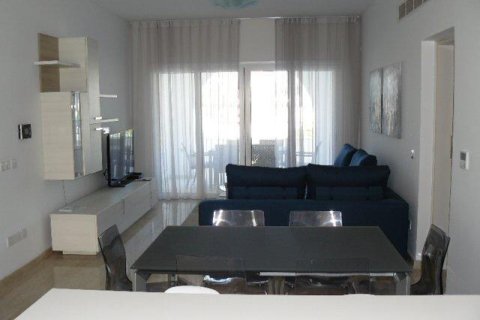 2 bedrooms Apartment in Limassol, Cyprus No. 37794 7