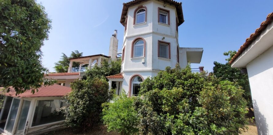 8 bedrooms Villa in Thessaloniki, Greece No. 61744