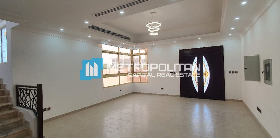 5 bedrooms Villa in Khalifa City, UAE No. 47141