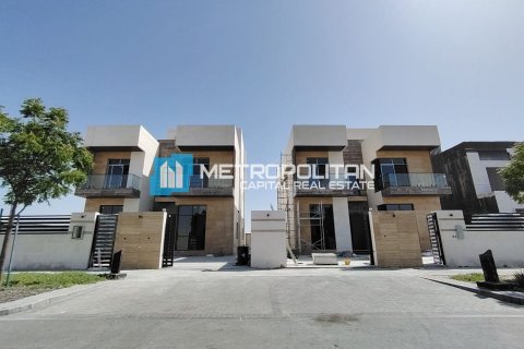 6 bedrooms Villa in Al Shamkha, UAE No. 47134 1