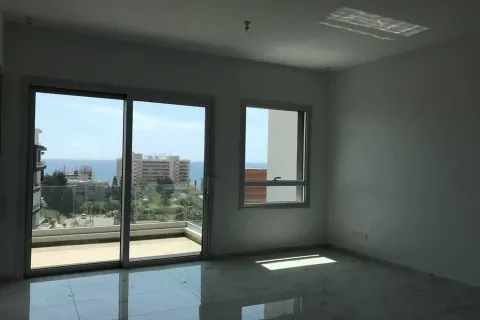 2 chambres Appartement à Agios Tychonas, Cyprus No. 46401 8