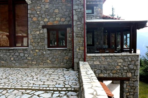 3 bedrooms Villa in Boeotia, Greece No. 59054 3