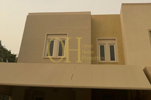 4 dormitorios Townhouse en Al Reef, UAE No. 53601 2