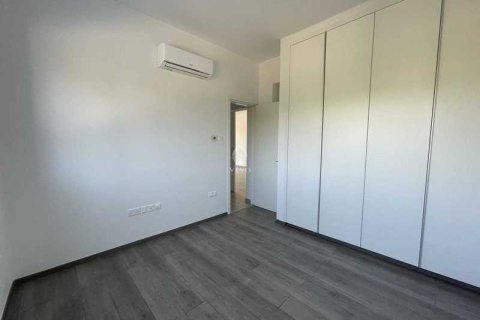 2 bedrooms Apartment in Germasogeia, Cyprus No. 77752 7