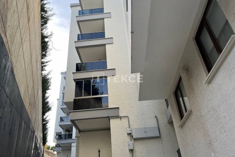 5+1 Apartment en Mudanya, Turkey No. 11773 5