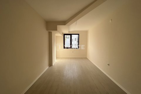 5+1 Apartment in Mudanya, Turkey No. 11773 13