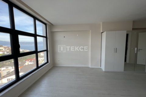 5+1 Apartment en Mudanya, Turkey No. 11773 17