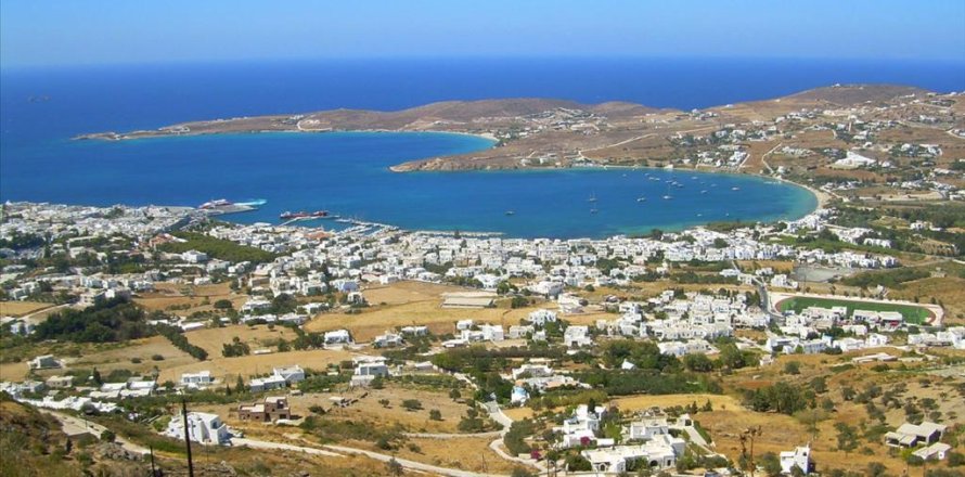 210000m² Land en Paros, Greece No. 59257