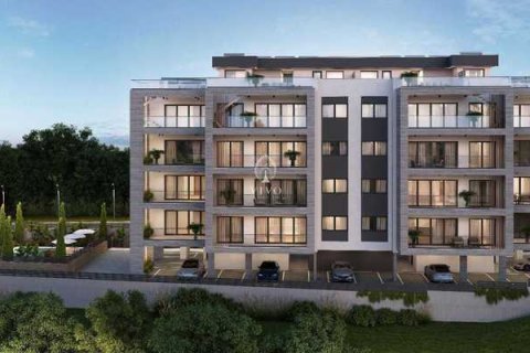 3 bedrooms Apartment in Germasogeia, Cyprus No. 77517 2