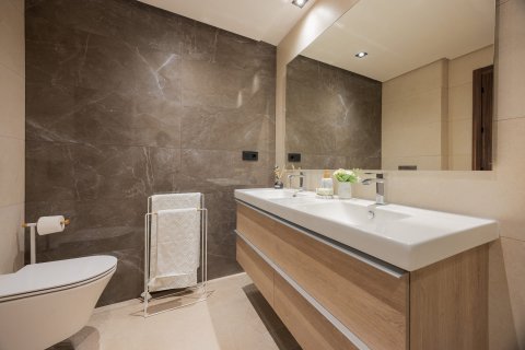 3 chambres Appartement à Marbella, Spain No. 90618 28