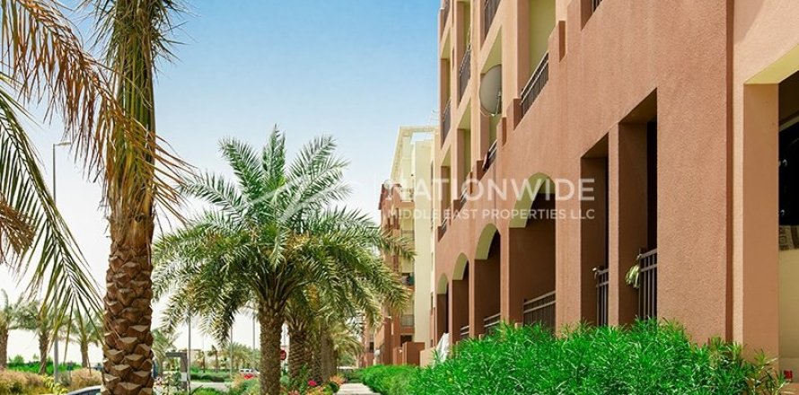 2 bedrooms Apartment in Al Ghadeer, UAE No. 3793