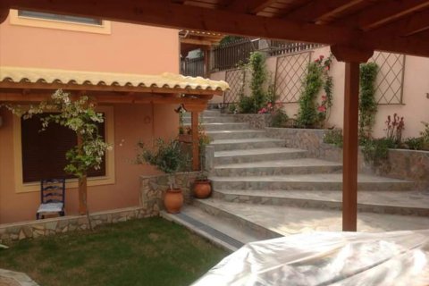 3 bedrooms Villa in Euboea, Greece No. 57049 2