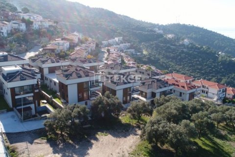 4+1 Villa en Milas, Turkey No. 75634 2