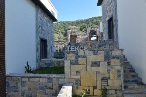 4+1 Villa en Milas, Turkey No. 75634 13