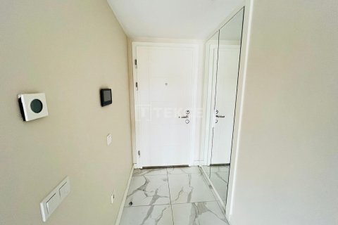 4+1 Apartment en Istanbul, Turkey No. 75631 18