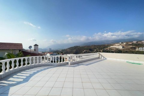 5 rooms Villa in Kargicak, Turkey No. 21553 1