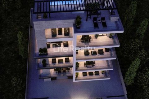 3 dormitorios Penthouse en Limassol, Cyprus No. 64179 5