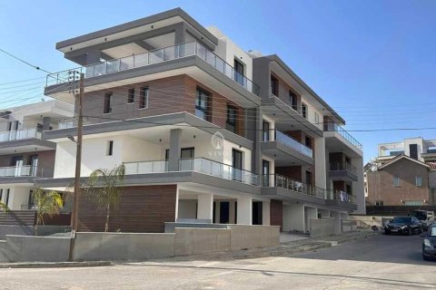 3 bedrooms Apartment in Agios Athanasios, Cyprus No. 77481 2