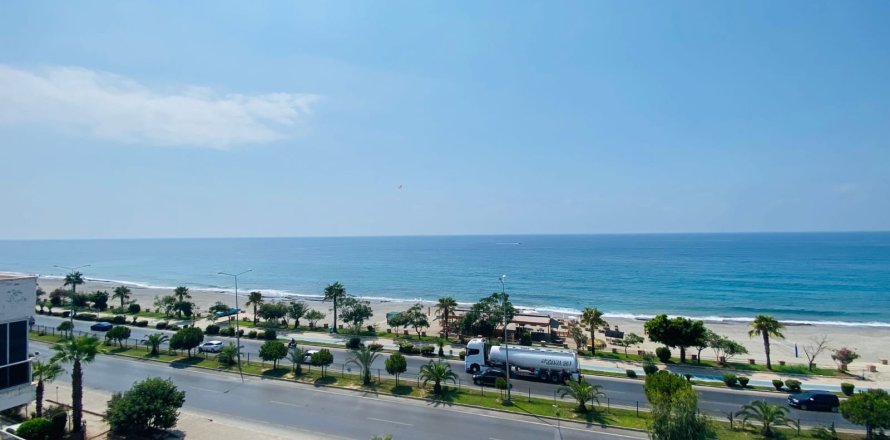 3+1 Apartment in Alanya, Turkey No. 15860