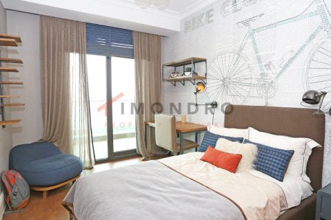 3+1 Apartment en Zeytinburnu, Turkey No. 17963 26