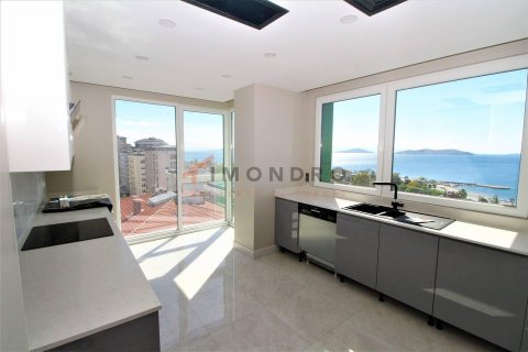 4+1 Apartment en Kadikoy, Turkey No. 17935 11