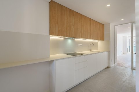 3 chambres Appartement à Madrid, Spain No. 26613 14