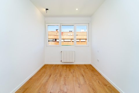 4 dormitorios Apartment en Madrid, Spain No. 26611 10