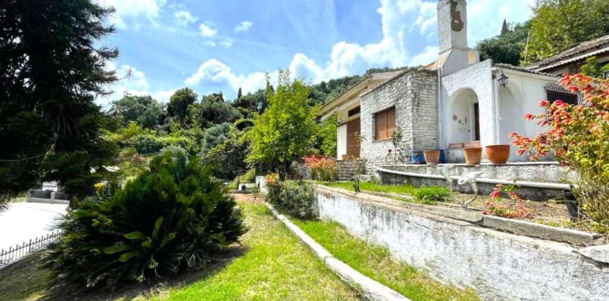 5 bedrooms Villa in Corfu, Greece No. 61590