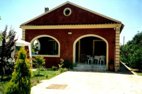 3 bedrooms Villa in Corfu, Greece No. 61595 1