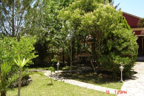 3 bedrooms Villa in Corfu, Greece No. 61595 14