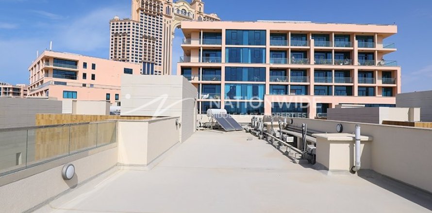 5 dormitorios Villa en Abu Dhabi, UAE No. 3909