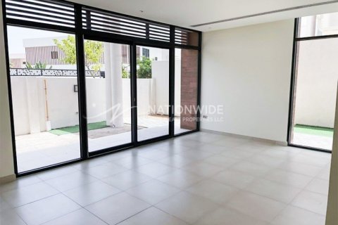 4 dormitorios Villa en  Yas Island, UAE No. 3902 5