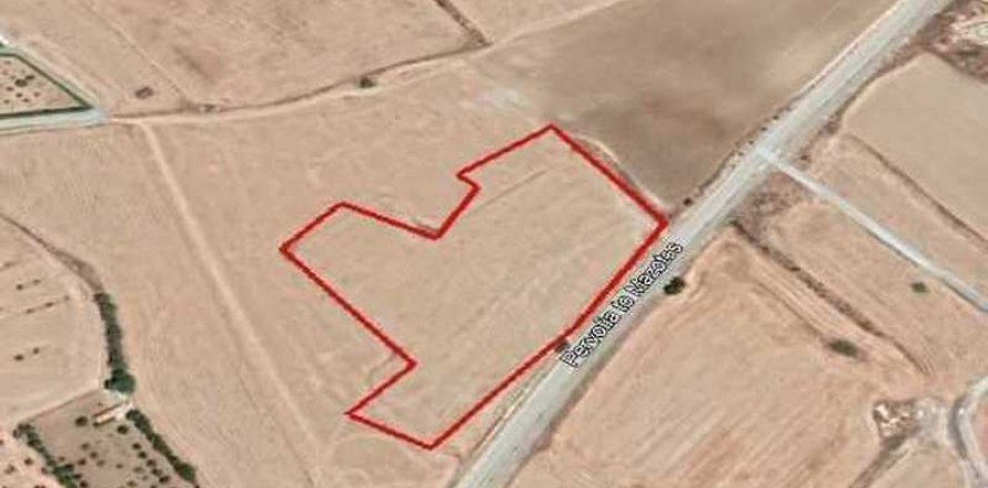 16169m² Land en Softades, Cyprus No. 35754