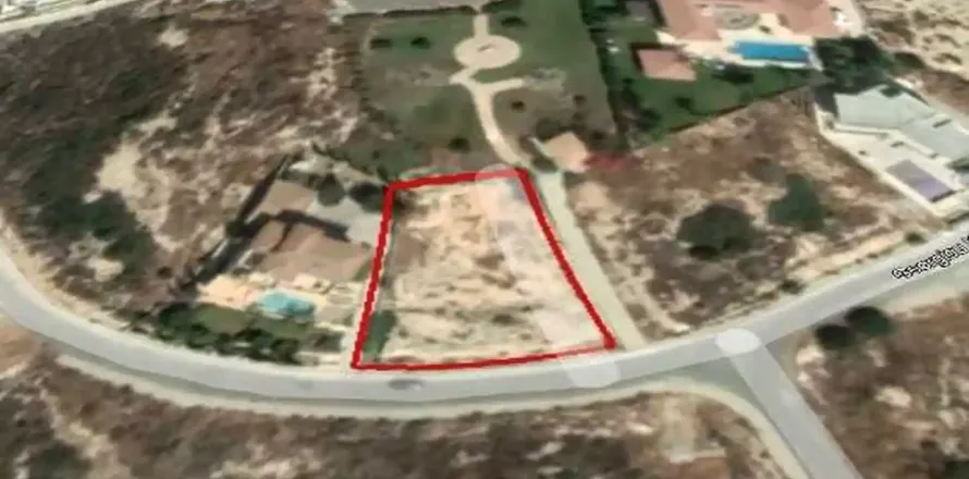 1013m² Land à Agios Tychonas, Cyprus No. 35753