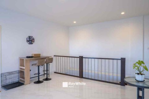 2 bedrooms Villa in Sukawati, Indonesia No. 22689 11