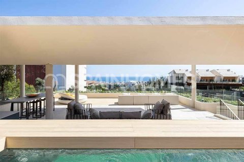 2 bedrooms Penthouse in Fuengirola, Spain No. 25902 10