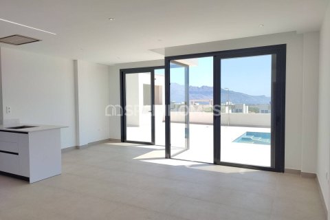 3 bedrooms Villa in Polop, Spain No. 25870 7