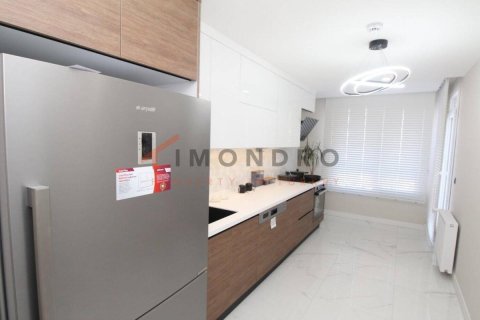 3+1 Appartement à Beylikduezue, Turkey No. 18012 15