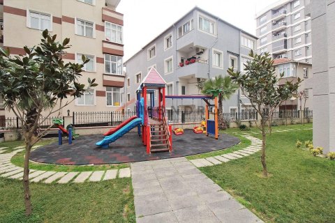 4+1 Appartement à Küçükçekmece, Turkey No. 18038 9