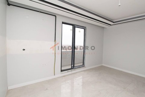 4+1 Appartement à Küçükçekmece, Turkey No. 18038 23