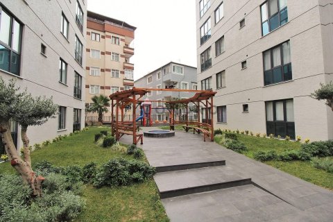 4+1 Appartement à Küçükçekmece, Turkey No. 18038 11