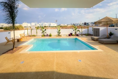 3 dormitorios Villa en Protaras, Cyprus No. 36543 12