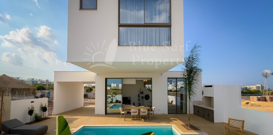 3 dormitorios Villa en Protaras, Cyprus No. 36543