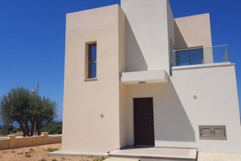 3 bedrooms Villa in Kouklia, Cyprus No. 36701 6