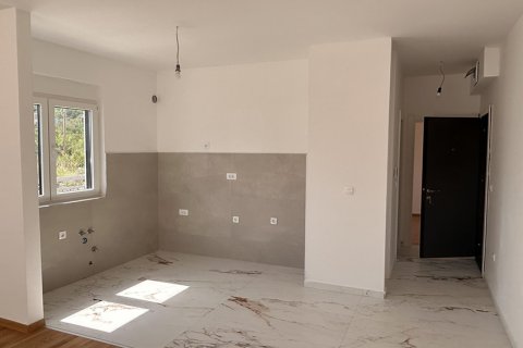 3 dormitorios Apartment en Tivat, Montenegro No. 66754 9