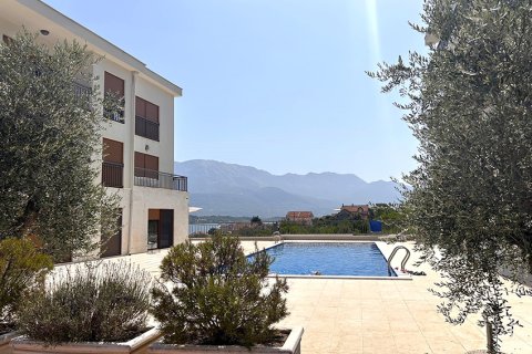 3 chambres Appartement à Tivat, Montenegro No. 66754 4